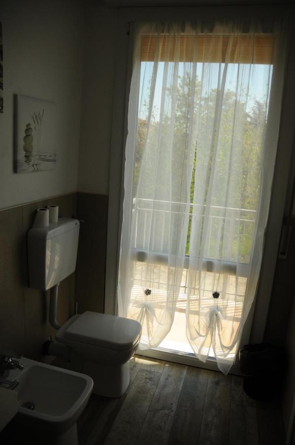Andrea Affittacamere E B&B Solignano Nuovo ภายนอก รูปภาพ