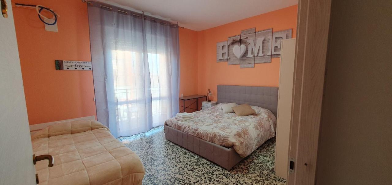 Andrea Affittacamere E B&B Solignano Nuovo ภายนอก รูปภาพ