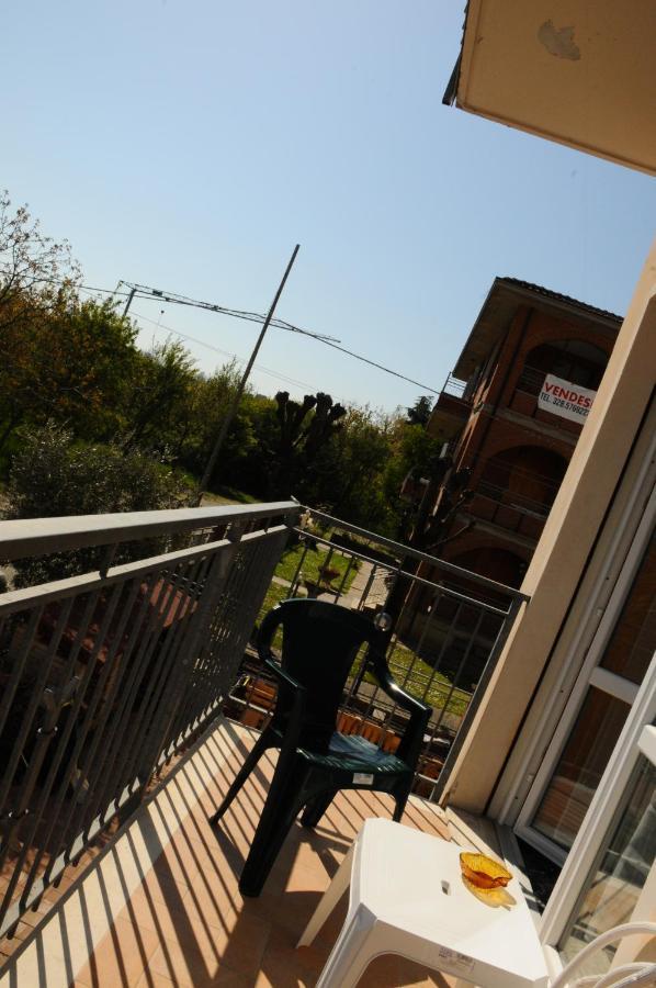 Andrea Affittacamere E B&B Solignano Nuovo ภายนอก รูปภาพ