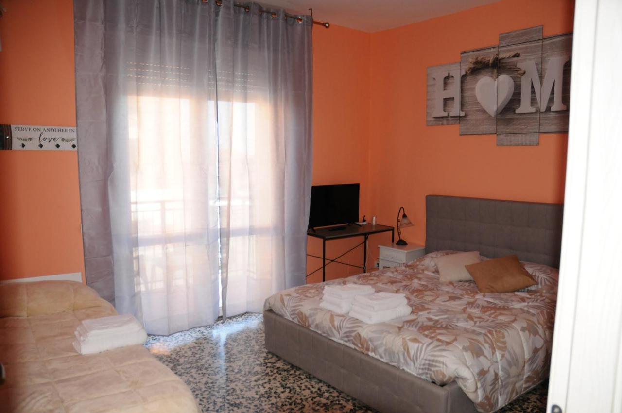 Andrea Affittacamere E B&B Solignano Nuovo ภายนอก รูปภาพ