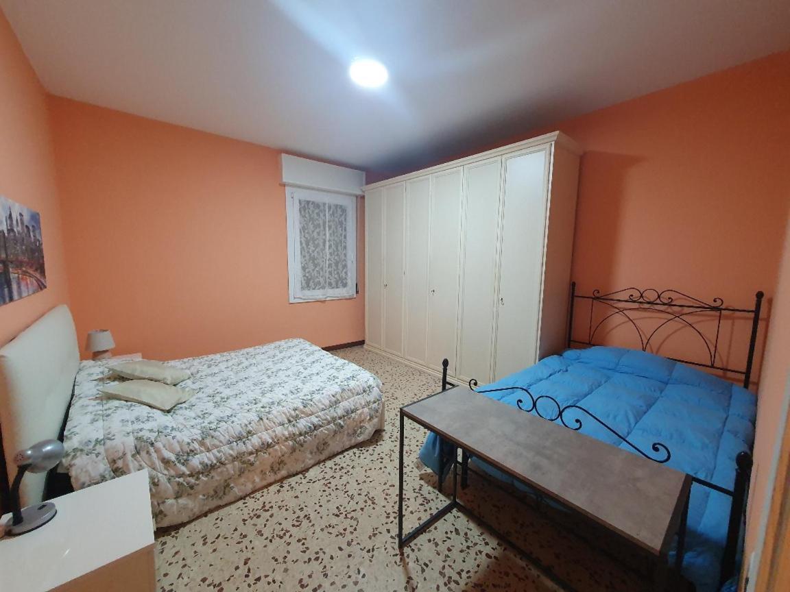 Andrea Affittacamere E B&B Solignano Nuovo ภายนอก รูปภาพ